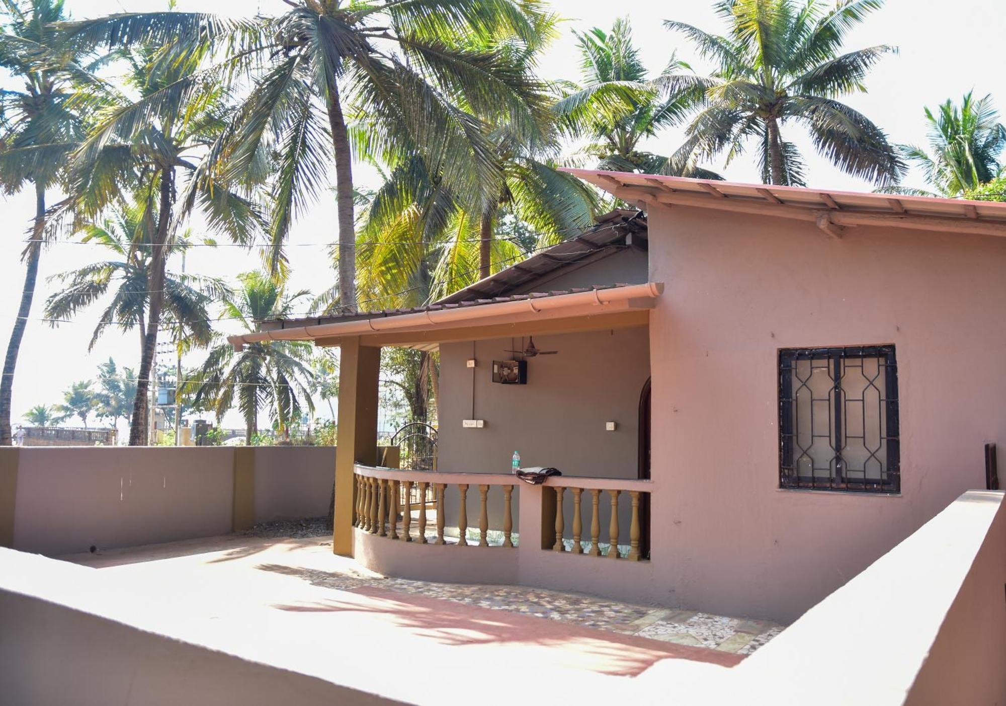 Valerys Nest Bogmalo - Private Villa Near The Beach And Dabolim Airport 外观 照片